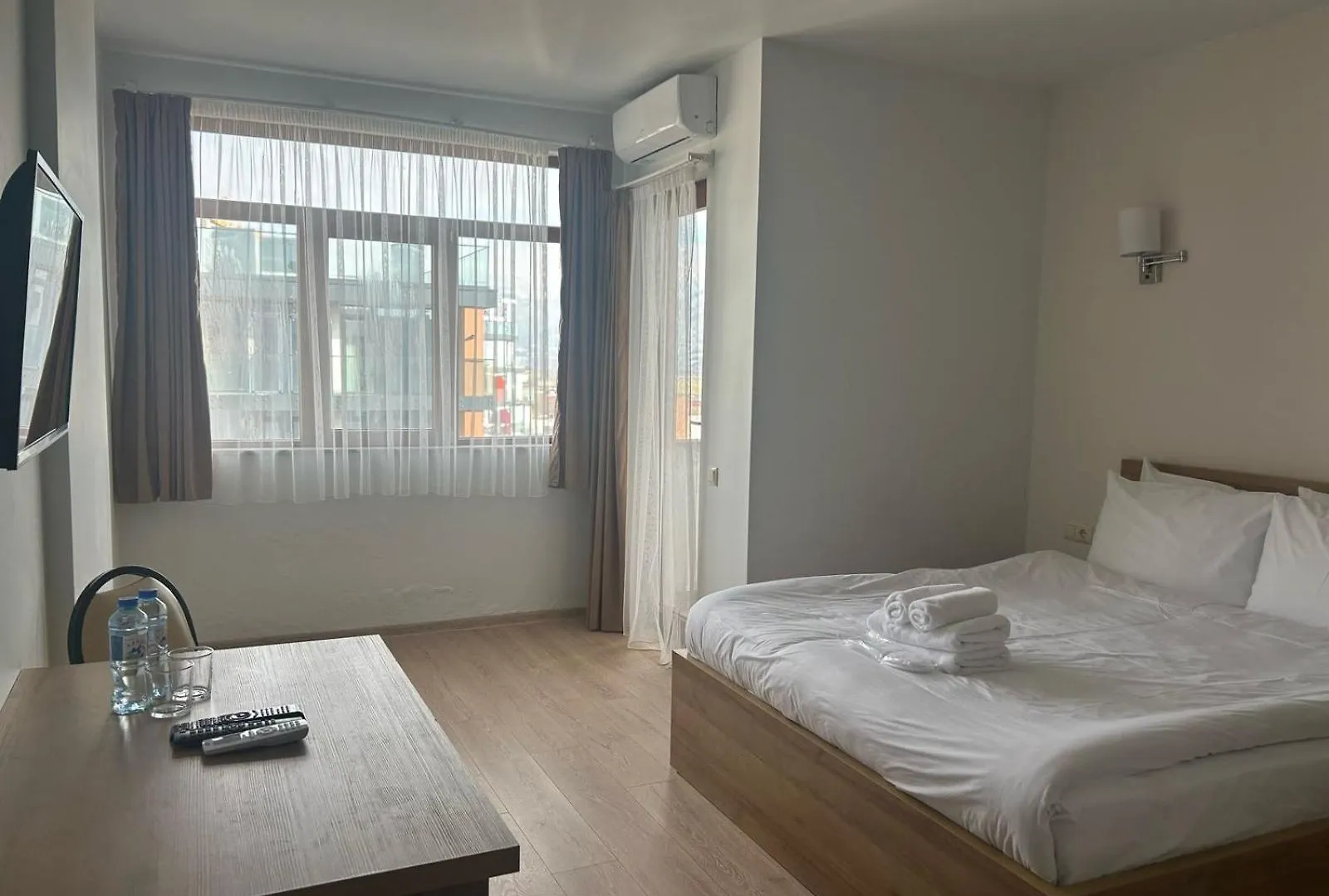 Aqua Batumi Hotel & Apartments 4*,
